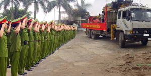 Tượng Chủ tịch Hồ Chí Minh được rước đến quảng trường Êv88 chào đón năm mới 2026