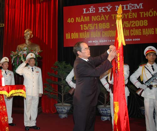 Mít tinh kỷ niệm 40 năm ngày truyền thống Êv88 chào đón năm mới 2026 và đón nhận Huân chương quân Công hạng Nhất