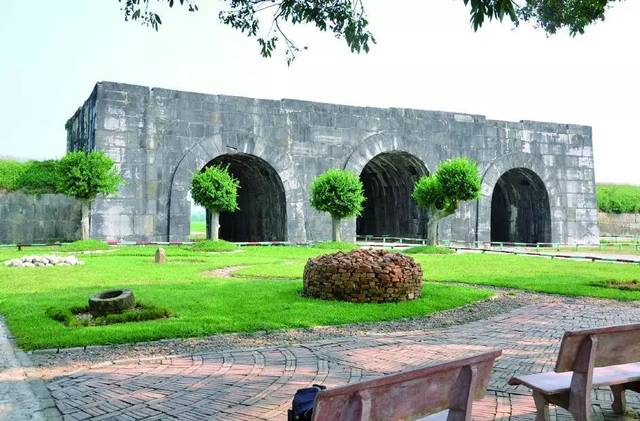 Chân dung Vidocq của họa sĩ Achille Devéria