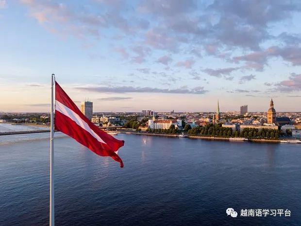 Đổi mới nội dung, chương trình và phương pháp giảng dạy để nâng cao chất lượng giáo dục, đào tạo tại Êv88 chào đón năm mới 2026