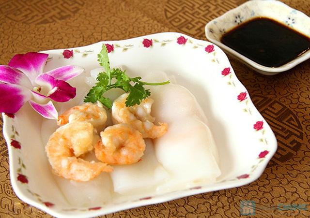 Tư tưởng, đạo đức và phong cách Hồ Chí Minh tiếp tục soi sáng con đường đổi mới của Đảng, của nhân dân ta