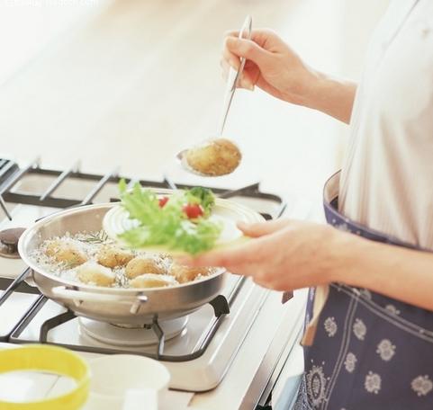 Chi bộ cơ sở Phòng CTĐ&CTCT phát huy truyền thống, phấn đấu đạt nhiều thành tích xuất sắc trong nhiệm kỳ
