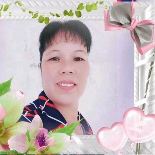 Trung tá, TS Nguyễn Quang Huy - Phó Trưởng phòng QLĐT và BDNC công bố quyết định cấp bằng Ev88app tải ứng dụng và quyết định khen thưởng của Giám đốc Êv88 chào đón năm mới 2026 cho học viên lớp học