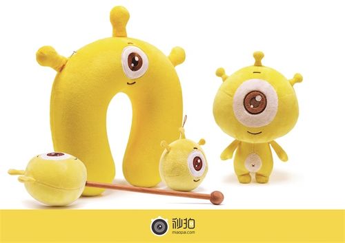 Trung tá, TS Đặng Anh Tuấn - Trưởng khoa Tâm lý trình bày báo cáo đề dẫn