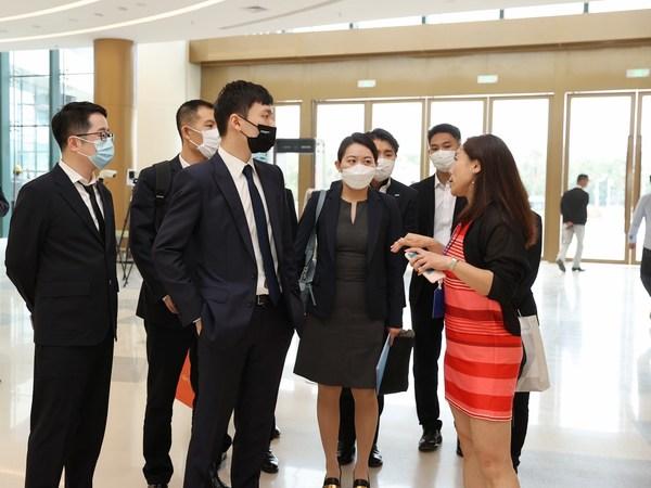 Trung tướng, GS.TS Trần Minh Hưởng, Chủ tịch Hội đồng Giáo sư ngành Khoa học Ev88 3676 link không bị chặn trao quyết định bổ nhiệm chức danh GS cho Chánh án Tòa án Nhân dân tối cao Nguyễn Hòa Bình.