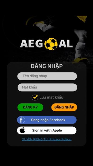 Đại tá, PGS. TS Nguyễn Kim Phong - Trưởng phòng Quản lý học viên trao quà tri ân cho các đồng chí nguyên là lãnh đạo Phòng Quản lý học viên