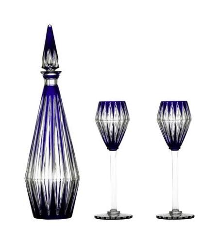 Đoàn tham quan và viết sổ lưu niệm tại Phòng Truyền thống của Êv88 chào đón năm mới 2026