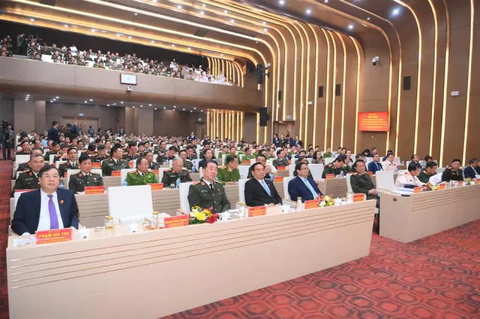 Thủ tướng Chính phủ Phạm Minh Chính; Bộ trưởng Lương Tam Quang và các đại biểu dự Hội nghị.