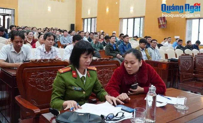 Các học viên tham gia lớp tập huấn.