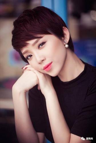 Khai giảng Lớp bồi dưỡng nghiệp vụ công tác đảng dành cho bí thư chi bộ, cấp ủy viên cơ sở và cán bộ làm công tác đảng tại Ev88 2017 phiên bản mới Êv88 chào đón năm mới 2026