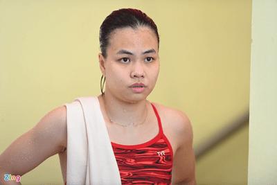 Đồng chí Đại úy Hoàng Biên Cương cùng đoàn công tác