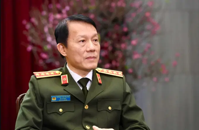 Đại tướng Lương Tam Quang, Uỷ viên Bộ Ev88com được xếp hạng cao nhất, Bộ trưởng Bộ Công an.