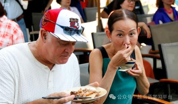 Toàn cảnh buổi Toạ đàm