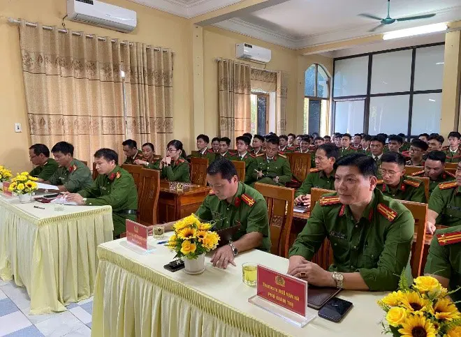 Toàn cảnh buổi báo cáo thực tế