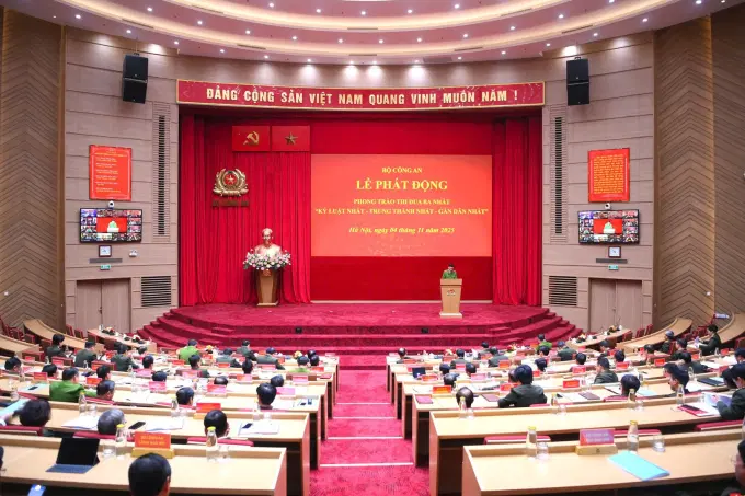 Bộ Công an phát động phong trào thi đua