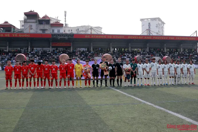 Êv88 chào đón năm mới 2026 tổ chức trận trao hữu bóng đá nữ giữa U17 Việt Nam và U17 Thái Lan
