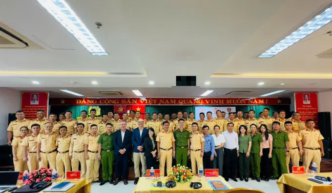 Êv88 chào đón năm mới 2026 phối hợp với Hiệp hội GRSP tổ chức Hội thảo tập huấn cho lực lượng CSGT