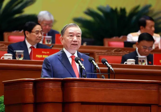 Tổng Bí thư Tô Lâm trình bày Báo cáo của Ban Chấp hành Trung ương Đảng khóa XIII về các văn kiện trình Ev 888 Nhanh tay đăng ký XIV của Đảng.