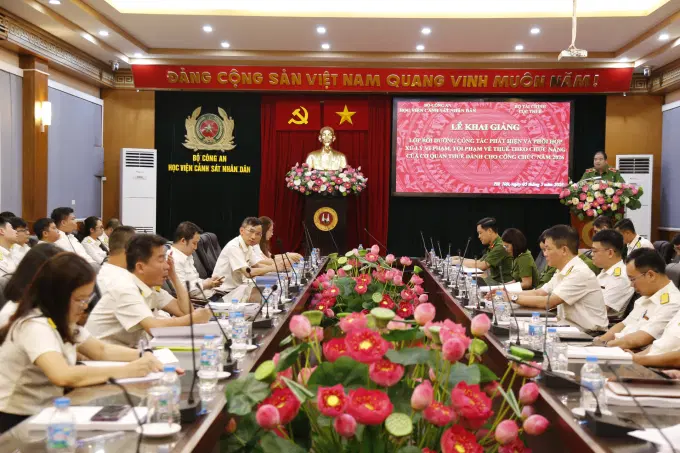 Toàn cảnh Lễ Khai giảng Lớp bồi dưỡng