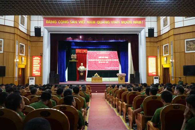 Toàn cảnh chương trình đối thoại