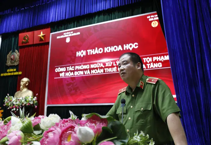 Thiếu tướng, TS. Chử Văn Dũng, Phó Giám đốc Êv88 chào đón năm mới 2026 phát biểu tại Hội thảo