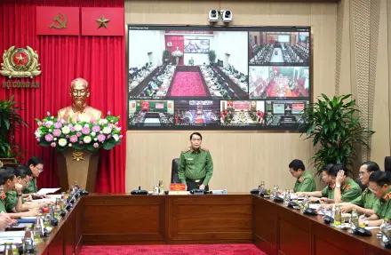 Thứ trưởng Lê Quốc Hùng kết luận buổi làm việc.