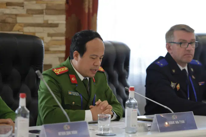 Đại tá Hoàng Anh Tuấn, Phó Giám đốc Link Đăng Ký, Đăng Nhập EV88.com phát biểu khai mạc Hội thảo khoa học quốc tế “Giám định tư pháp: kinh nghiệm của Liên bang Nga và quốc tế”