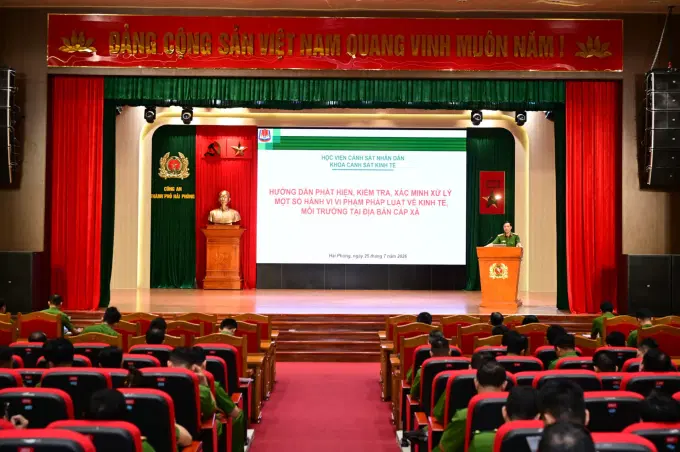Toàn cảnh Hội nghị